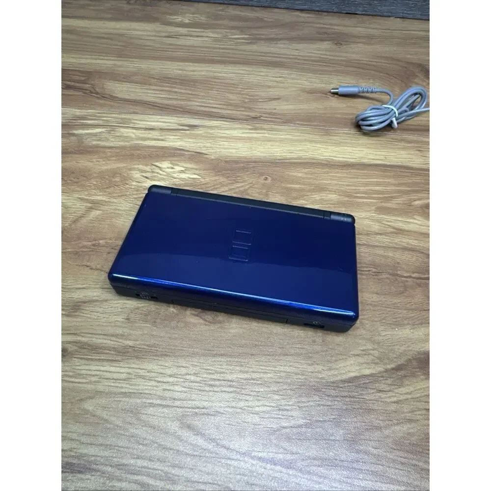 Nintendo DS Lite Handheld System - Cobalt/Black With AC Adapter - Excellent